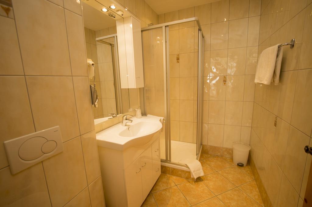 Flachauer Bergkristall Cameră foto